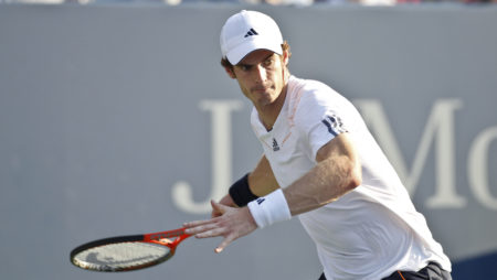Murray Keeps us Guessing on Wimbledon Appearance