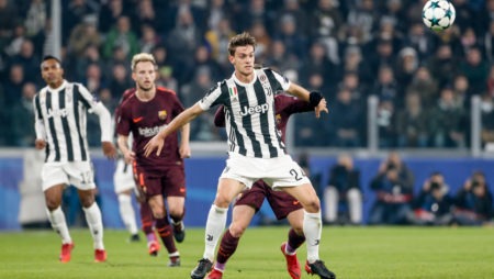 Juventus Ace Keen on Chelsea Move
